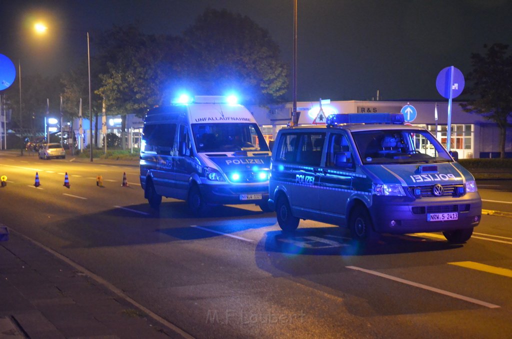 VU LKW umgestuerzt Feldkassel Industriestr Robert Boschstr P076.JPG